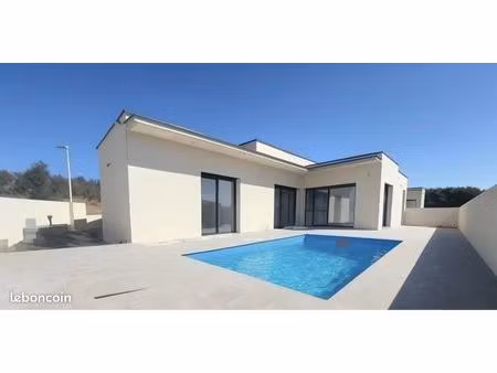 maison 4 pièces avec piscine en location ferrals-les-corbieres