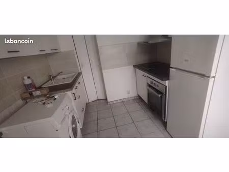 f1 dans une maison