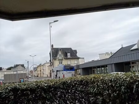 a louer a l' année