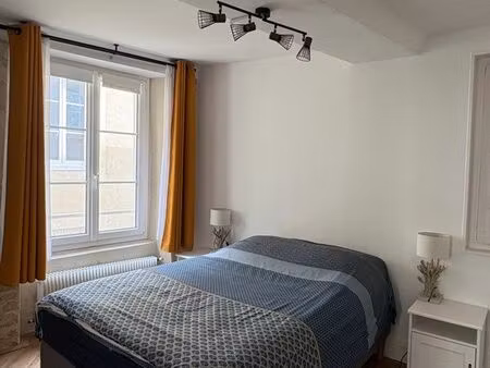 t2 meublé juillet uniquement