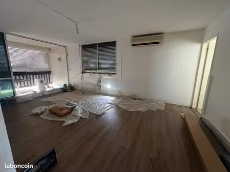 grand studio à la marina du gosier
