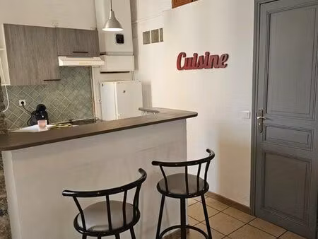 appartement t3 meublé avec cave – 47 m² – rue maissin  toulon