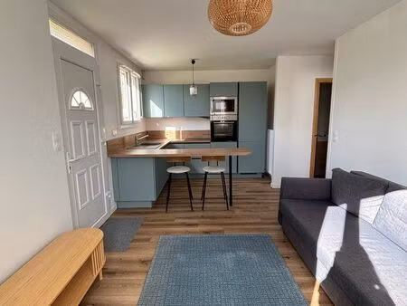à louer – t2 meublé de 32 m² au cœur de villers-sous-saint-leu