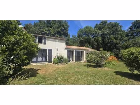 vente maison à rives-de-l'yon (85310) : à vendre / 125m² rives-de-l'yon