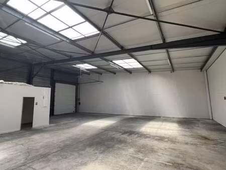 location bureaux et commerces à sainte-luce-sur-loire (44980) : à louer / sainte-luce-sur-