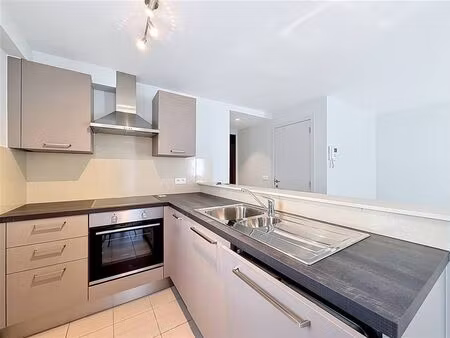 studio à louer   dinant (vbe31131)