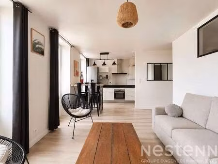 location appartement 2 pièces meublé à auray (56400) : à louer 2 pièces meublé / 43m² aura