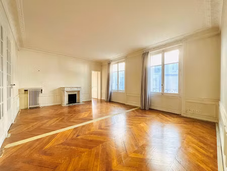 paris 7e - appartement 3 pieces + caves - 84 m²