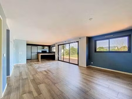vente maison au lion-d'angers (49220) : à vendre / 154m² le lion-d'angers