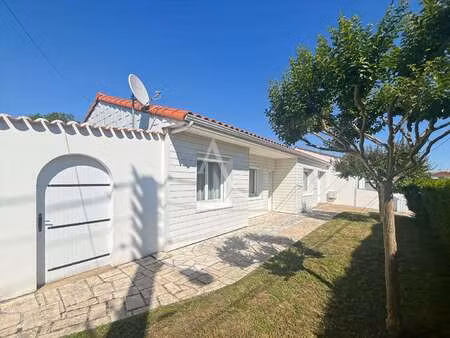 vente maison à challans (85300) : à vendre / 73m² challans