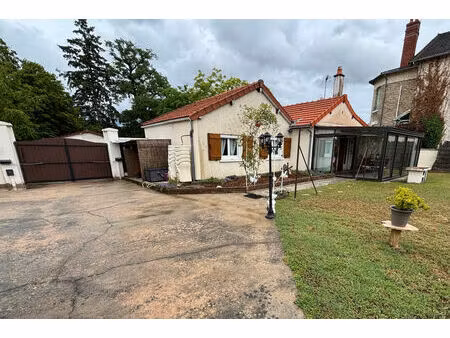vente maison 5 pièces  80.00m²  fourchambault