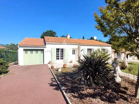 vente maison à saint-avaugourd-des-landes (85540) : à vendre / 99m² saint-avaugourd-des-la