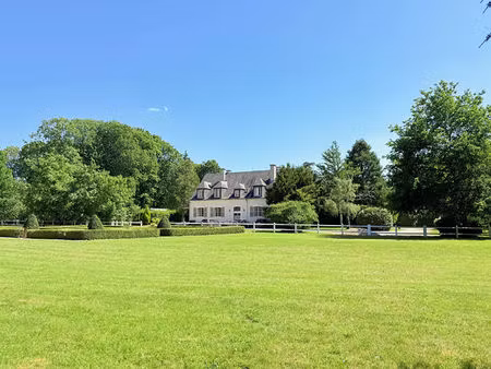 maison 11 pièce(s)  360 m2