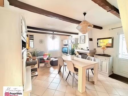 maison individuelle avec jardin sans vis-à-vis  5 chambres  stationnement privatif et tram