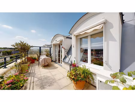 les clayes sous bois centre  magnifique appartement avec ter