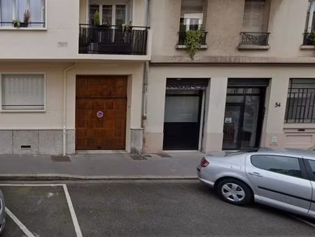 garage/box