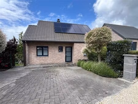 maison à louer à rue du vieux moulin 1a chapelle-à-wattines (vbe31169)
