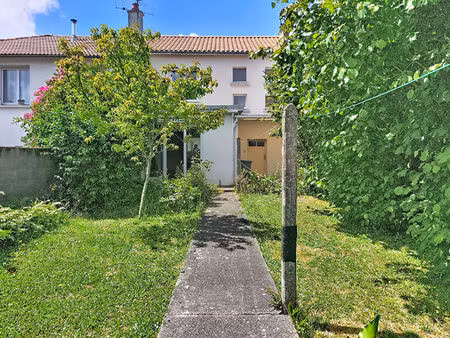 maison la roche-sur-yon 6 pièces 85 m2  3 chambres