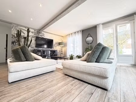 maison familiale avec piscine perigueux 135 m2
