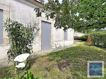 ensemble de deux maisons  calme et potentiel rare