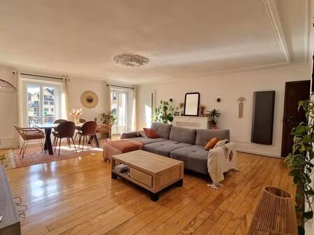 location appartement 3 pièces 87m² thones 74230