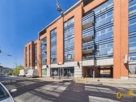 appartement à vendre à rue kéramis 50 la louvière (vbe31073)