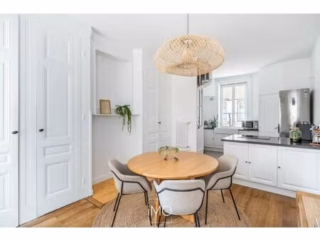 maison de village de 72 m² rénovée au coeur de chasselay 69380
