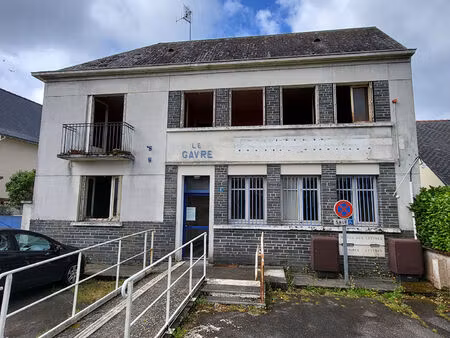vente immeuble 7 pièces  170.00m²  blain