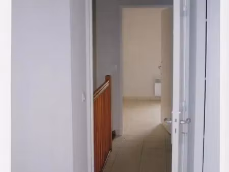 location maison 3 pièces 64 m² à blaye (33390)