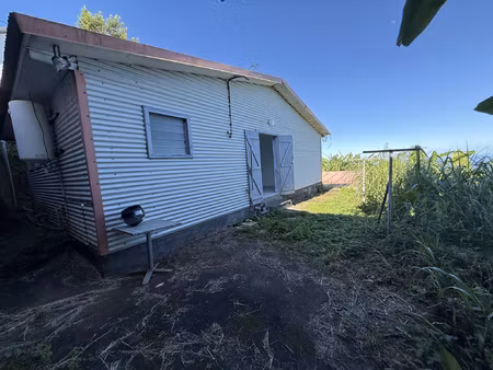 à louer maison bois sous tôle atypique t3 trois-bassins