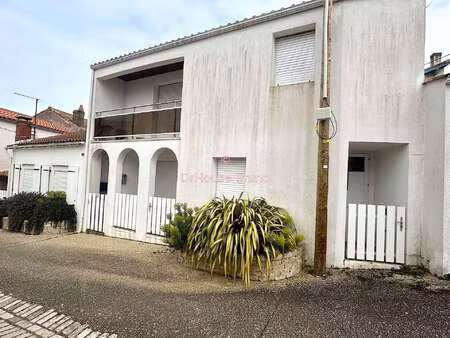 vente immeuble à la tranche-sur-mer (85360) : à vendre / 89m² la tranche-sur-mer