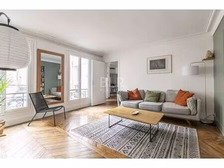 appartement de luxe 2 chambres en location à canal saint martin  château d’eau  porte sain