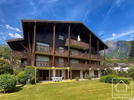charmant appartement t2 de 41 m² en rez-de-chaussée à samoëns  à quelques pas de la navett