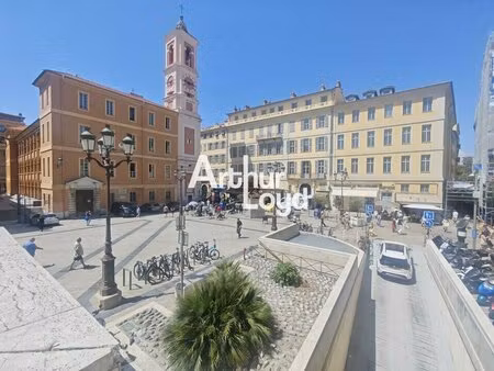 location bureaux 154 m²