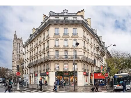 location bureaux 69 m²