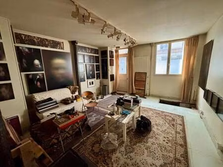 location commerce paris 75011 40m²