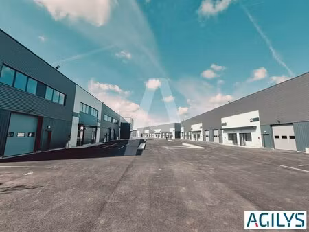 location local d’activités savigny le temple 77176 220m² à 1116m²