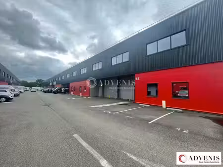 location local d’activités 293m² à 2503m²