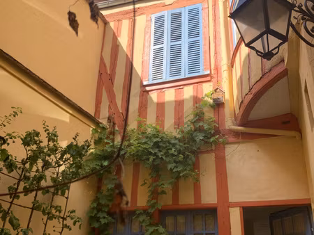 maison d'exception au coeur de la ville.