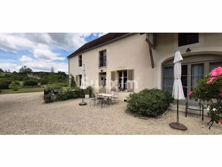 vente maison 227 m² à vézelay (89450)  475 000 €