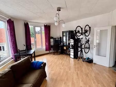 appartement 1 chambre avec balcon à jette