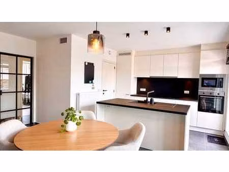 appartement récent (2023) avec 2 ch  peb a  près du centre