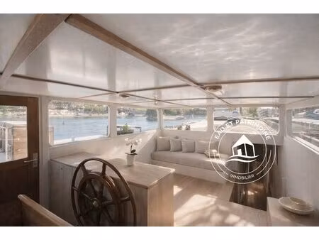 péniche à vendre paris 6e 110 m2 vue seine et double terrasse
