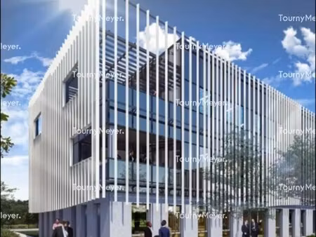 vente commerce 93 m² à 892 m²