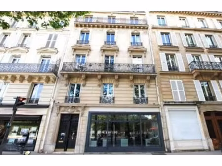 vente commerce 150 m²