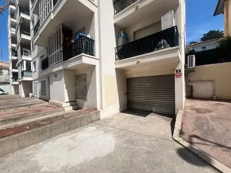 vente commerce cannes 06400 600m²