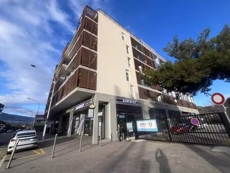 vente commerce nice 06200 90m²