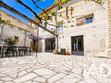 vente maison de ville 8 pièces