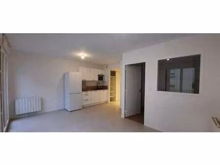 vente appartement t1 à laval centre-ville préfecture (53000) : à vendre t1 / 35m² laval ce