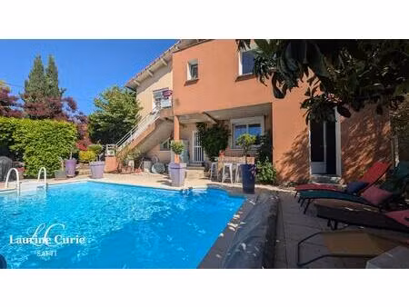 maison t7 avec piscine